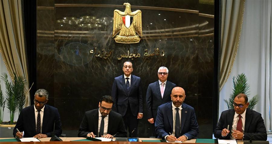 Egypt signs 3 logistics agreements at DP World Sokhna Logistics Park